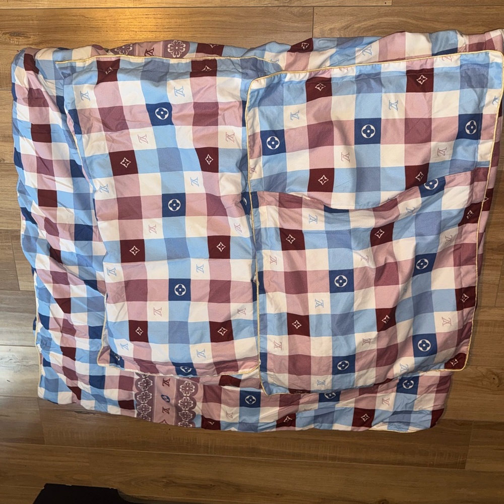 LV Plaid Multicolor Bedding Set